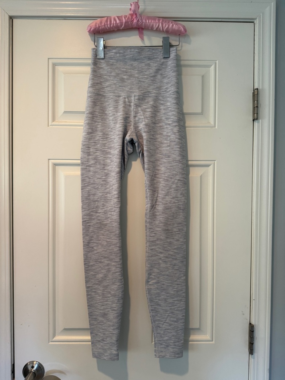 Lululemon size 4 leggings